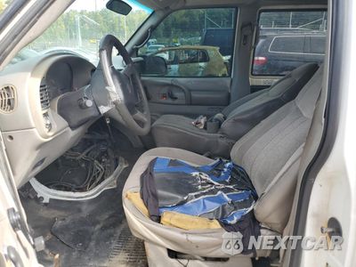 Zdjęcie 7 z 13 samochodu: 2004 CHEVROLET ASTRO VIN:1GCDM19X44B123449 - miniatura