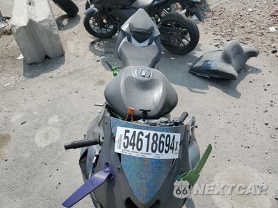 Piąte zdjęcie samochodu w środku: 2024 KAWASAKI ZX636 K VIN:JKBZXJK1XRA003838 - miniatura