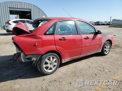 Trzecie zdjęcie samochodu z tyłu: 2005 FORD FOCUS ZX4 VIN:1FAFP34N45W178307 - miniatura