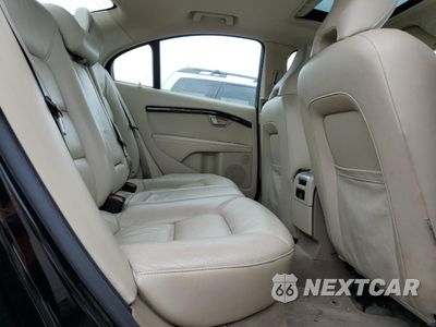 Zdjęcie 19 z 24 samochodu: 2010 VOLVO S80 3.2 VIN:YV1982AS8A1116886 - miniatura
