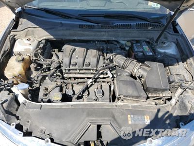 Zdjęcie 12 z 14 samochodu: 2013 LINCOLN MKZ VIN:3LN6L2GK9DR810152 - miniatura
