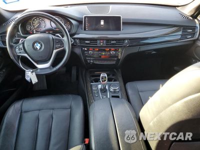 Zdjęcie 8 z 14 samochodu: 2018 BMW X5 XDRIVE35I VIN:5UXKR0C56J0X95979 - miniatura