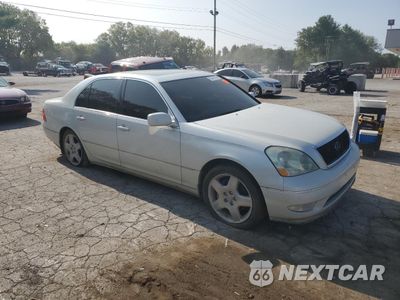 Czwarte zdjęcie samochodu z boku: 2001 LEXUS LS 430 VIN:JTHBN30F810044389 - miniatura
