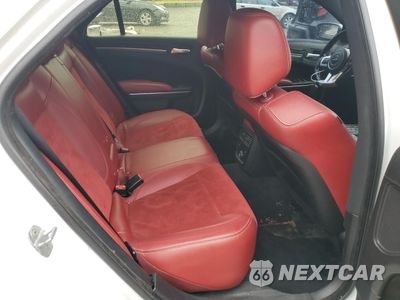 Zdjęcie 10 z 13 samochodu: 2012 CHRYSLER 300 SRT-8 VIN:2C3CCAFJ2CH801320 - miniatura