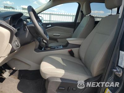 Zdjęcie 7 z 13 samochodu: 2019 FORD ESCAPE SE VIN:1FMCU9GD6KUA12949 - miniatura