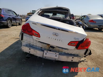 Zdjęcie 6 z 13 samochodu: 2015 INFINITI Q40 VIN:JN1CV6AR0FM523750 - miniatura