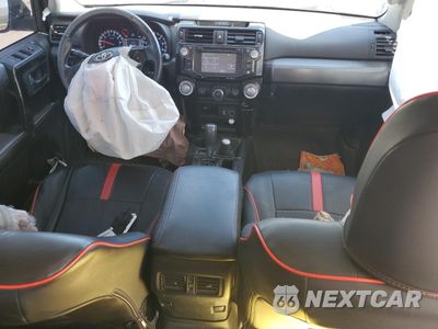 Zdjęcie 8 z 14 samochodu: 2016 TOYOTA 4RUNNER SR5/SR5 PREMIUM VIN:JTEBU5JR8G5366854 - miniatura