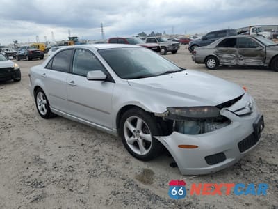 Czwarte zdjęcie samochodu z boku: 2008 MAZDA 6 I VIN:1YVHP80C885M06642 - miniatura