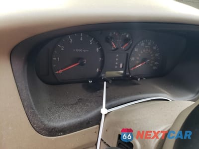 Zdjęcie 9 z 13 samochodu: 2003 HYUNDAI SONATA GL VIN:KMHWF25H23A860138 - miniatura