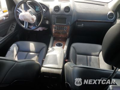 Zdjęcie 8 z 14 samochodu: 2012 MERCEDES-BENZ GL 450 4MATIC VIN:4JGBF7BE2CA773944 - miniatura