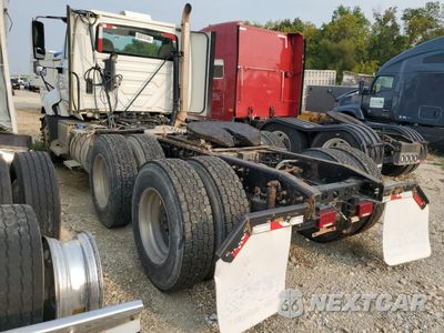 Trzecie zdjęcie samochodu z tyłu: 2015 INTERNATIONAL PROSTAR VIN:1HSDJAPR1FH518192 - miniatura