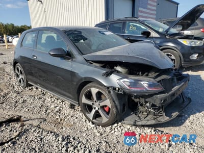 Czwarte zdjęcie samochodu z boku: 2015 VOLKSWAGEN GTI VIN:3VWYT7AU1FM044418 - miniatura