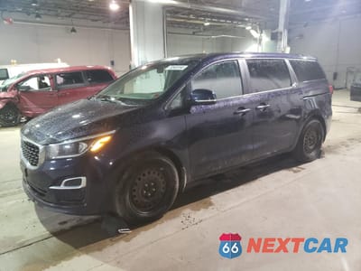 2019 KIA SEDONA L KNDMA5C11K6482638 - główne zdjęcie licytacji z USA - miniatura