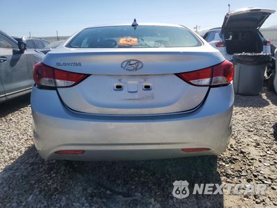 Zdjęcie 6 z 12 samochodu: 2013 HYUNDAI ELANTRA GLS VIN:KMHDH4AE3DU567602 - miniatura