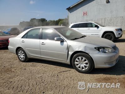 Czwarte zdjęcie samochodu z boku: 2005 TOYOTA CAMRY LE VIN:4T1BE32K45U398495 - miniatura