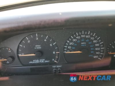 Zdjęcie 9 z 13 samochodu: 2000 CHRYSLER TOWN & COUNTRY LXI VIN:1C4GP54L8YB650951 - miniatura