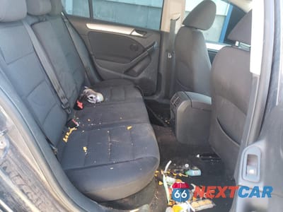 Zdjęcie 10 z 12 samochodu: 2012 VOLKSWAGEN GOLF VIN:WVWCA7AJ4CW342627 - miniatura