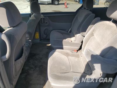 Zdjęcie 11 z 13 samochodu: 2006 TOYOTA SIENNA XLE VIN:5TDZA22C66S423629 - miniatura