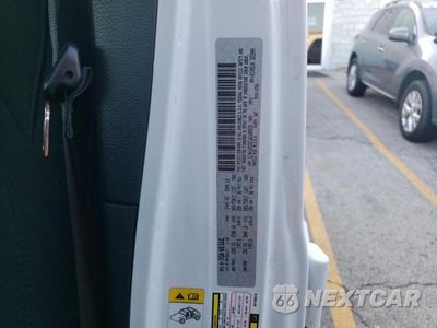 Zdjęcie 13 z 13 samochodu: 2018 JEEP WRANGLER UNLIMITED SPORT VIN:1C4HJXDG5JW108919 - miniatura