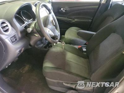 Zdjęcie 7 z 12 samochodu: 2019 NISSAN VERSA S VIN:3N1CN7AP9KL863021 - miniatura