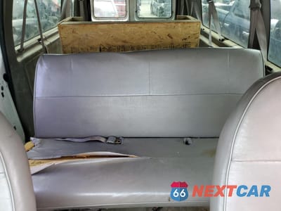 Zdjęcie 10 z 13 samochodu: 1999 FORD ECONOLINE E350 SUPER DUTY WAGON VIN:1FBSS31L6XHB42558 - miniatura