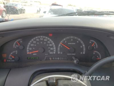 Zdjęcie 9 z 13 samochodu: 2000 FORD F150 VIN:1FTRX18L6YNC02198 - miniatura