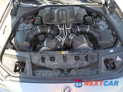 Zdjęcie 11 z 13 samochodu: 2013 BMW M5 VIN:WBSFV9C58DD096751 - miniatura