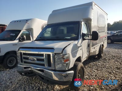 2016 FORD ECONOLINE E350 SUPER DUTY CUTAWAY VAN 1FDWE3FL4GDC00716 - główne zdjęcie licytacji z USA - miniatura