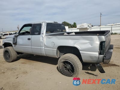 Drugie zdjęcie samochodu z przodu: 1999 DODGE RAM 2500 VIN:1B7KF2362XJ598504 - miniatura