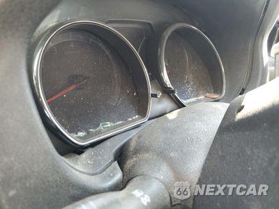 Zdjęcie 9 z 11 samochodu: 2017 NISSAN VERSA S VIN:3N1CN7AP6HL812391 - miniatura