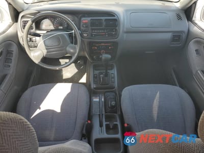 Zdjęcie 8 z 13 samochodu: 1999 SUZUKI GRAND VITARA JX VIN:JS3TD62VXX4126545 - miniatura