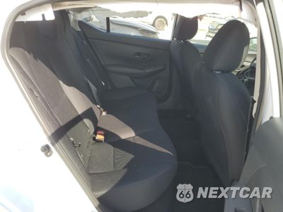 Zdjęcie 10 z 12 samochodu: 2024 NISSAN SENTRA S VIN:3N1AB8BV2RY388120 - miniatura