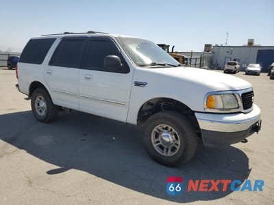 Czwarte zdjęcie samochodu z boku: 2000 FORD EXPEDITION XLT VIN:1FMFU16L2YLC07498 - miniatura