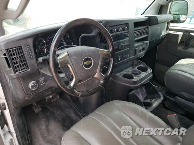 Zdjęcie 8 z 13 samochodu: 2019 CHEVROLET EXPRESS G2500 VIN:1GCWGAFP6K1193008 - miniatura