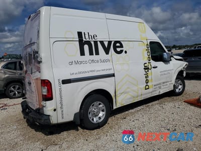 Trzecie zdjęcie samochodu z tyłu: 2017 NISSAN NV 2500 S VIN:1N6AF0LY6HN806098 - miniatura