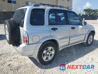 Trzecie zdjęcie samochodu z tyłu: 1999 SUZUKI GRAND VITARA JX VIN:JS3TD62VXX4126545 - miniatura