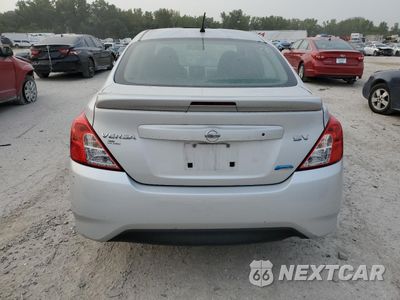 Zdjęcie 6 z 12 samochodu: 2016 NISSAN VERSA S VIN:3N1CN7AP2GL823046 - miniatura