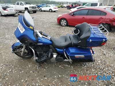Trzecie zdjęcie samochodu z tyłu: 2010 HARLEY-DAVIDSON FLHTK VIN:1HD1KEM14AB621163 - miniatura