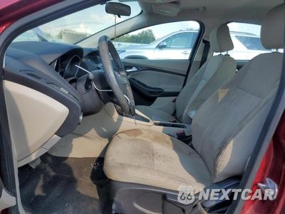 Zdjęcie 7 z 12 samochodu: 2016 FORD FOCUS SE VIN:1FADP3F2XGL402422 - miniatura