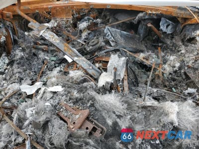 Zdjęcie 8 z 11 samochodu: 1987 CHEVROLET CORVETTE VIN:1G1442186H5109632 - miniatura