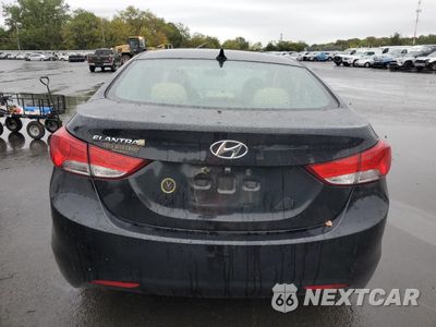 Zdjęcie 6 z 14 samochodu: 2013 HYUNDAI ELANTRA GLS VIN:5NPDH4AE1DH197023 - miniatura