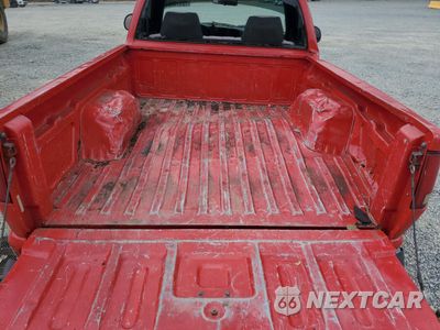 Zdjęcie 10 z 14 samochodu: 2001 CHEVROLET S TRUCK S10 VIN:1GCCS14591K113390 - miniatura