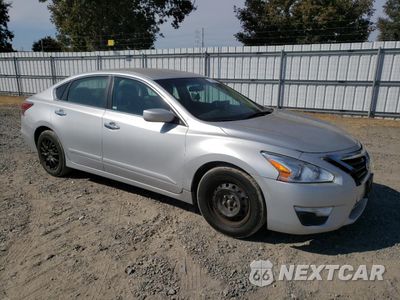 Czwarte zdjęcie samochodu z boku: 2014 NISSAN ALTIMA 2.5 VIN:1N4AL3AP3EC318375 - miniatura