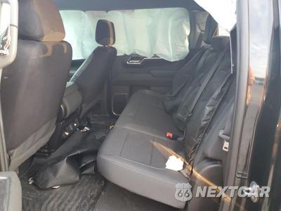 Zdjęcie 10 z 12 samochodu: 2021 CHEVROLET SILVERADO K1500 RST VIN:1GCUDEED1PZ184952 - miniatura