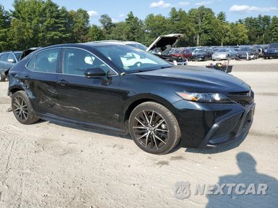 Czwarte zdjęcie samochodu z boku: 2021 TOYOTA CAMRY SE VIN:4T1G11AK4MU470656 - miniatura