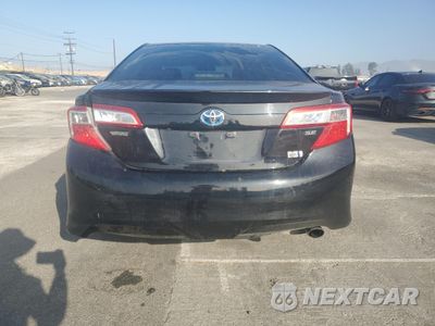 Zdjęcie 6 z 14 samochodu: 2014 TOYOTA CAMRY HYBRID VIN:4T1BD1FK8EU127411 - miniatura