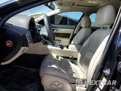 Zdjęcie 13 z 24 samochodu: 2009 JAGUAR XF SUPERCHARGED VIN:SAJWA07C991R35274 - miniatura