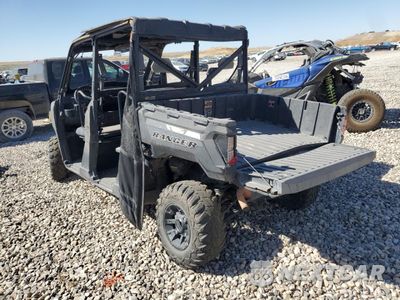 Trzecie zdjęcie samochodu z tyłu: 2021 POLARIS RANGER CREW 1000 PREMIUM VIN:4XAT6E999M8388147 - miniatura