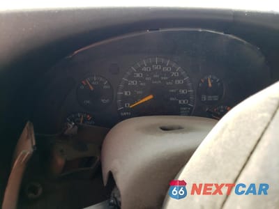 Zdjęcie 9 z 13 samochodu: 2001 CHEVROLET EXPRESS CUTAWAY G3500 VIN:1GBJG31G511165796 - miniatura