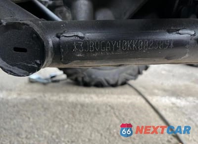 Zdjęcie 10 z 10 samochodu: 2019 CAN-AM MAVERICK X3 TURBO VIN:3JBVGAY40KK002389 - miniatura